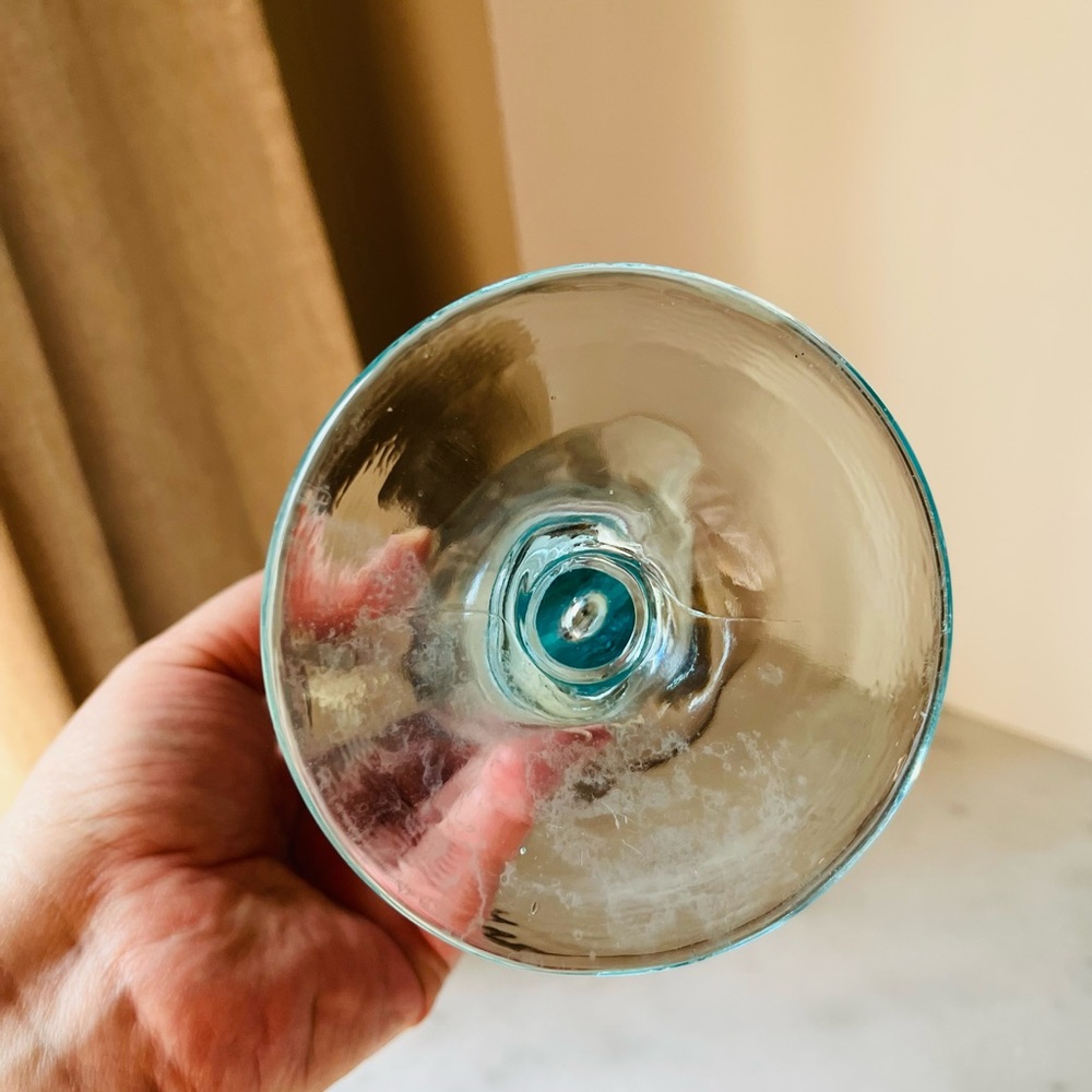 Antique blue glass fan vase - Picture 10 of 13